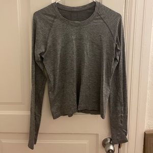 Swiftly Tech Long-Sleeve Shirt